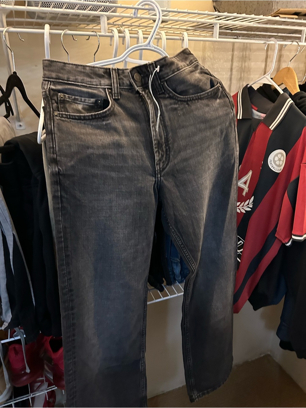 Men's Gray Washed Jeans - Classic Straight Fit